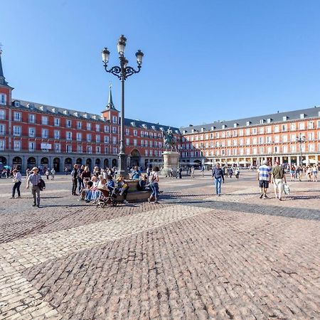 Luxury Belmont Puerta Del Sol Apartment Madrid Bagian luar foto