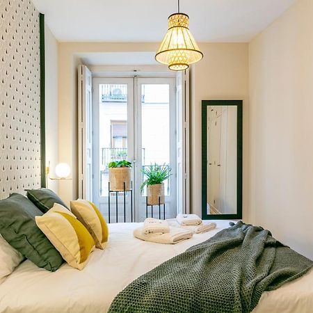Luxury Belmont Puerta Del Sol Apartment Madrid Bagian luar foto