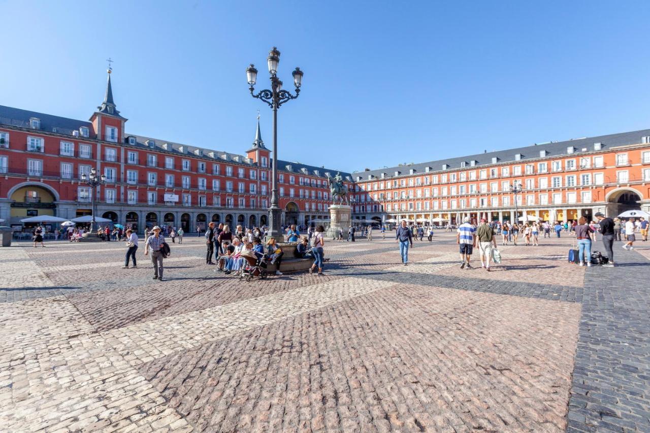 Luxury Belmont Puerta Del Sol Apartment Madrid Bagian luar foto