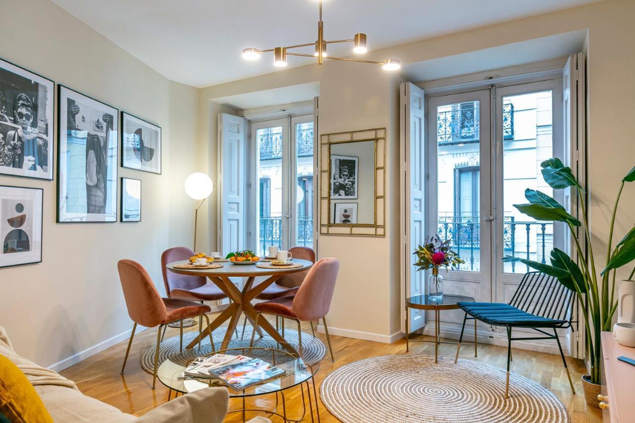 Luxury Belmont Puerta Del Sol Apartment Madrid Bagian luar foto