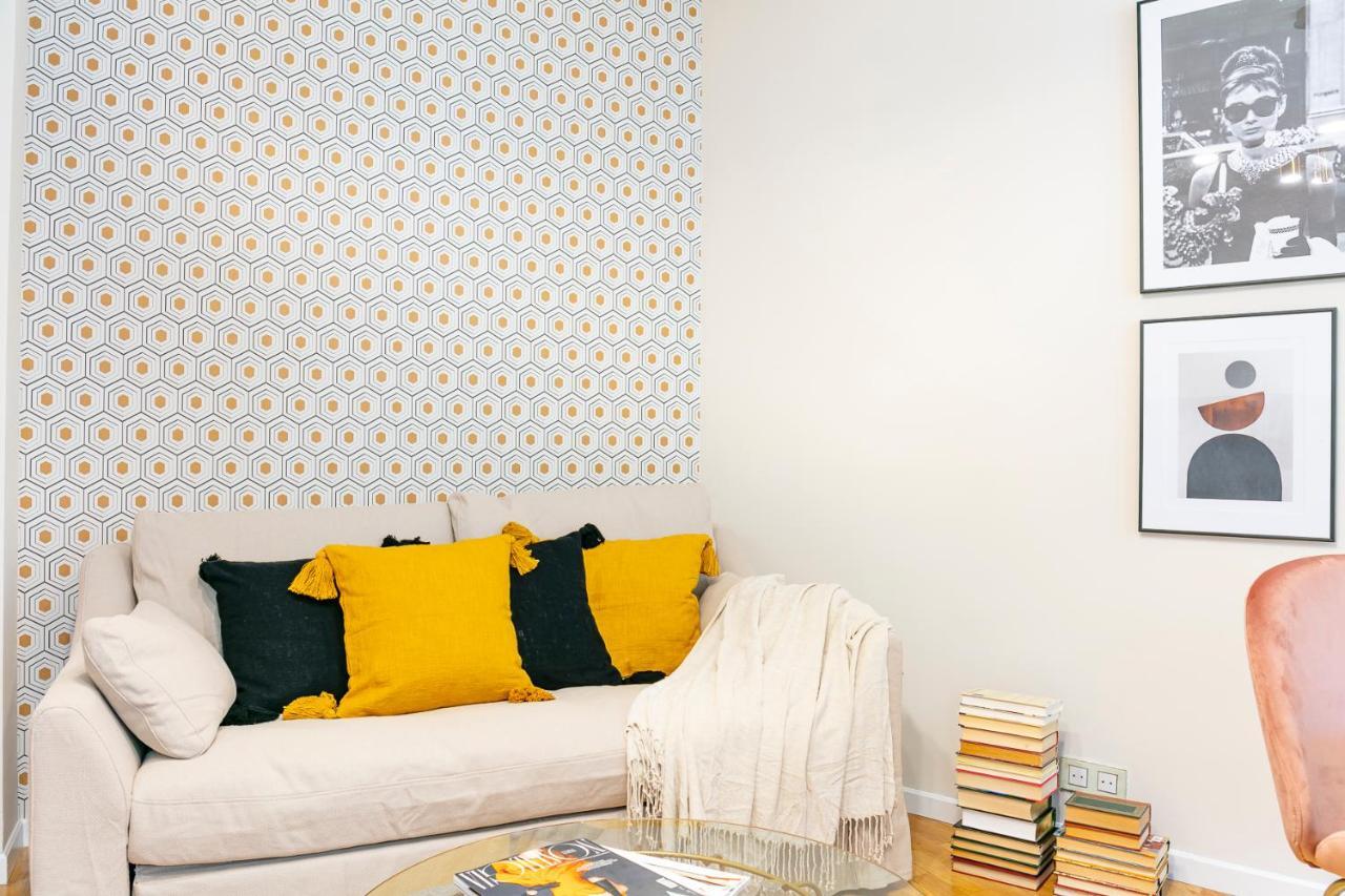 Luxury Belmont Puerta Del Sol Apartment Madrid Bagian luar foto