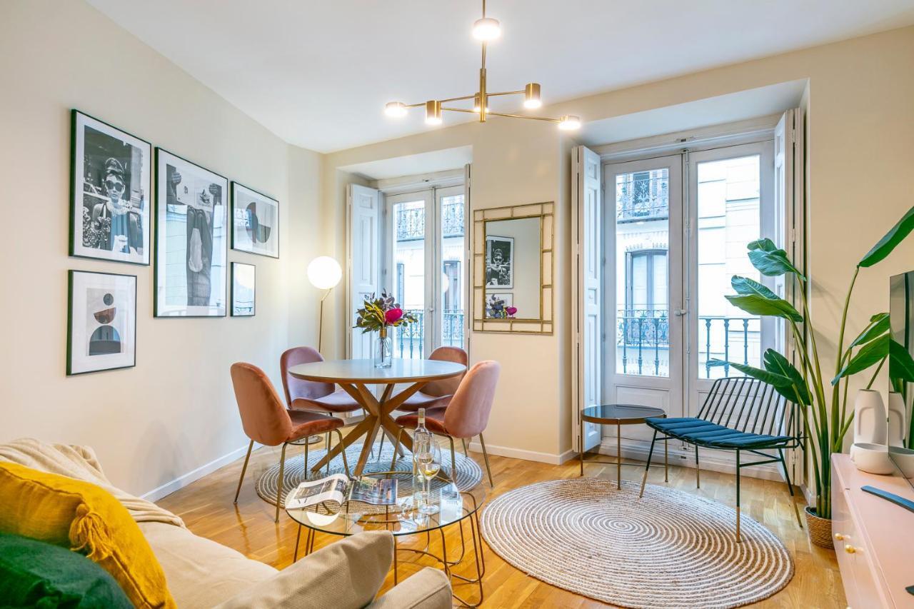 Luxury Belmont Puerta Del Sol Apartment Madrid Bagian luar foto