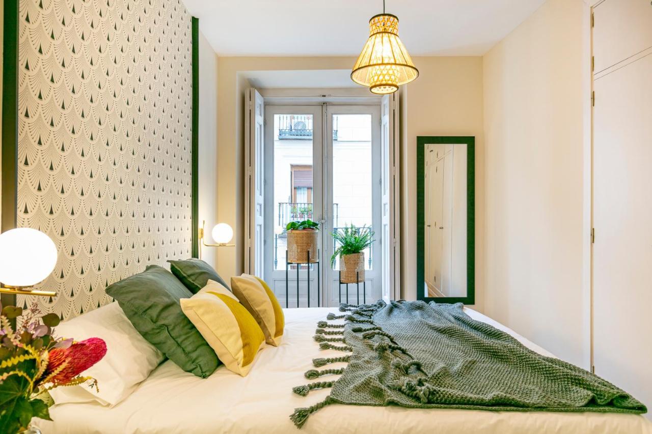Luxury Belmont Puerta Del Sol Apartment Madrid Bagian luar foto