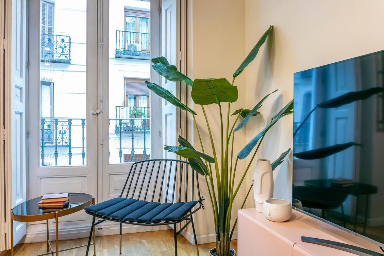 Luxury Belmont Puerta Del Sol Apartment Madrid Bagian luar foto